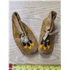 Image 2 : Beaded moccasins- 7" heel to toe