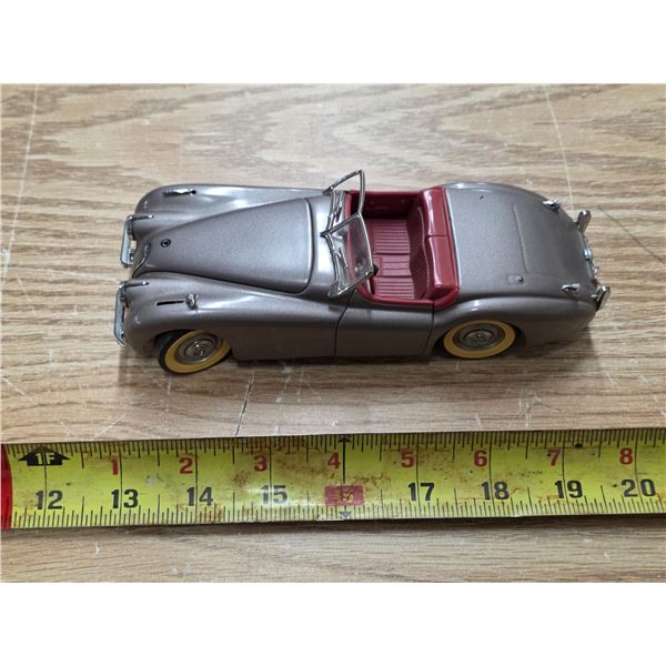 1949 jaguar model car- made in korea