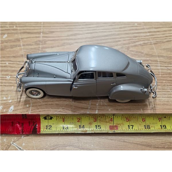1933 pierce silver arrow model car- made in korea