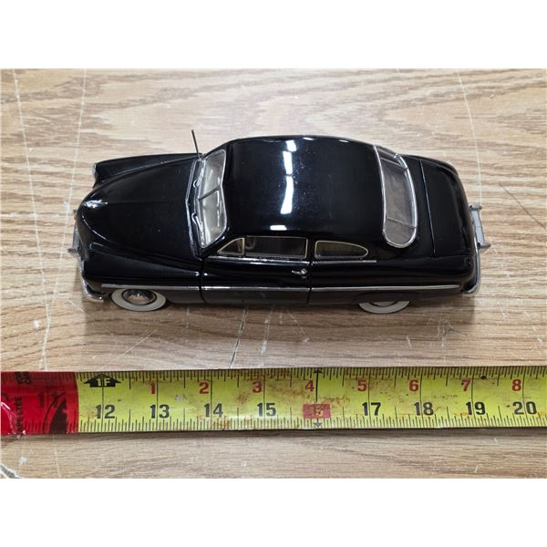 1949 mercury club coupe model car-  made in china