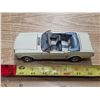 Image 1 : 1960 ford mustang model car- made in china
