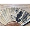 Image 3 : Paper japanese fan