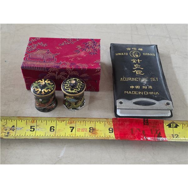 Acupuncture set and décor items