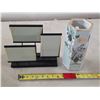 Image 1 : Japanese vase and display stand