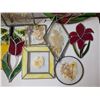 Image 3 : Lot of Misc. Vintage Decor Glass Pane Art