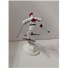Image 4 : Polyresin Skier w/ Breeze Collection Clock Base