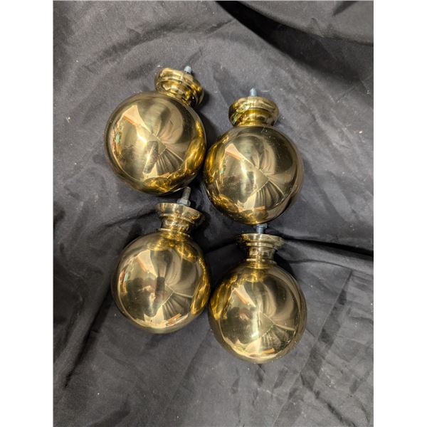(4) Brass or Brass Plated Balls