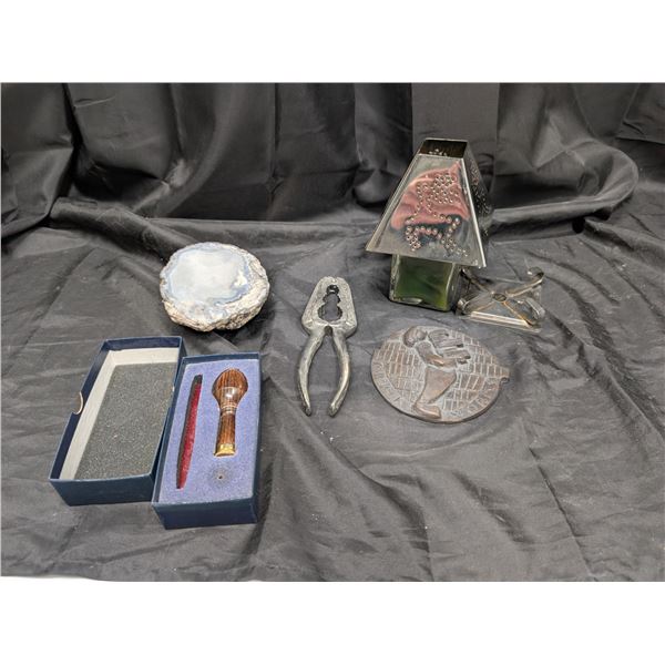 Assortment of Vintage/Misc. items