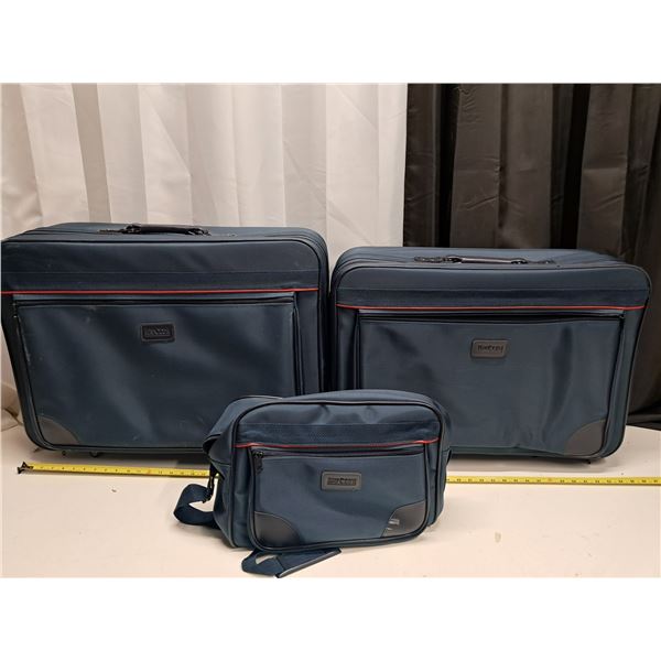 " 3 Piece navy blue travel suitcase" bay club