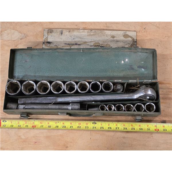 Large socket set