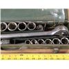 Image 3 : Large socket set