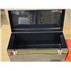 Image 5 : 2 empty tool boxes