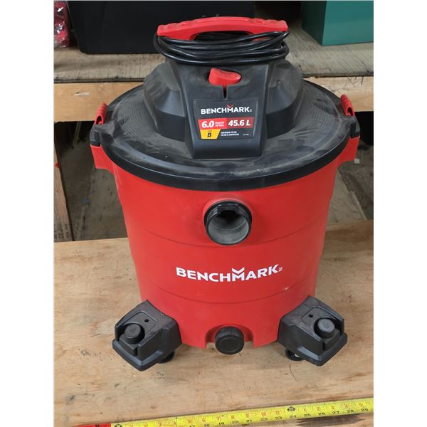 Bench mark shop vacuum