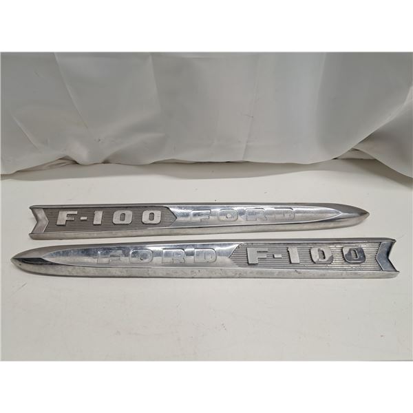 "2 ford F- 100" CIT B 16721  9121013