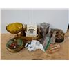 Image 1 : Box of Miscellaneous Vintage Items ( Tin, Glass Dish and etc.)