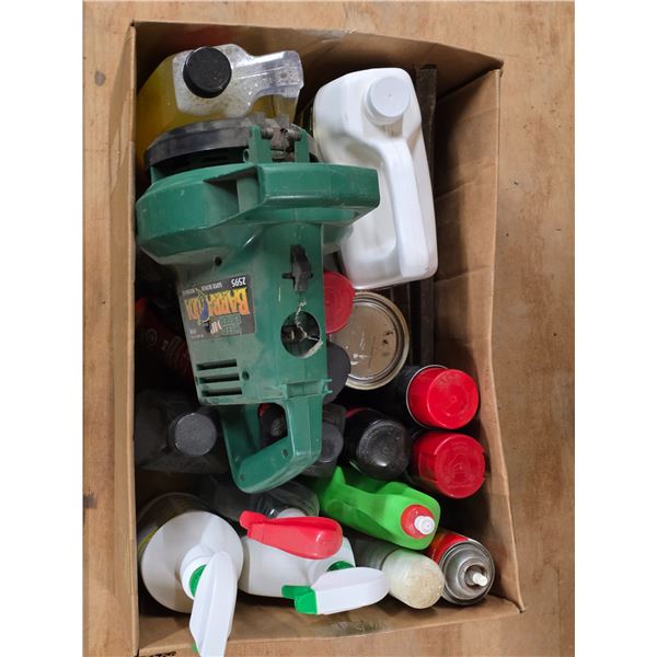 Lot of cleaning supplies