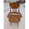 Image 4 : Set of Dinning Room Wood Chairs (2) W/ Arm Rests 45"x22"x18"