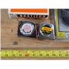 Image 3 : 25 in 1 multi tool, hand stapler and tape measure