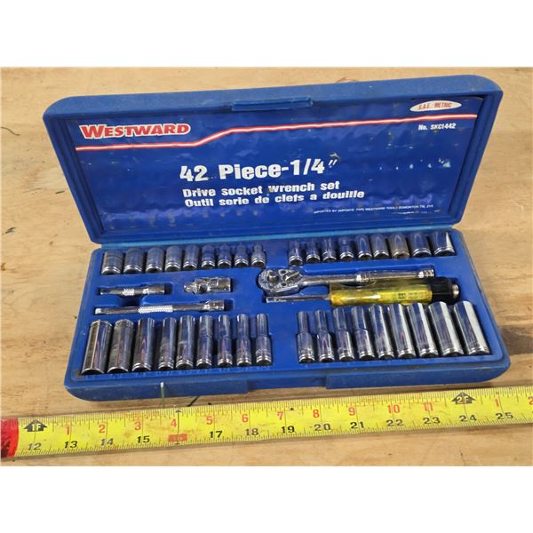 Westward socket set