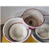 Image 2 : Enamel ware pots