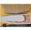 Image 2 : Laundry hamper and mini ironing board