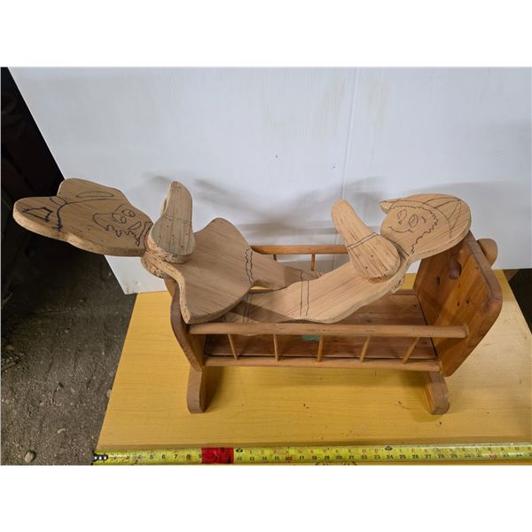 Wood cradle and wood figures