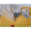 Image 1 : 2 bags of nails