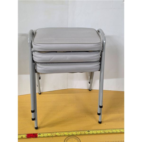 3 stools- 18"H
