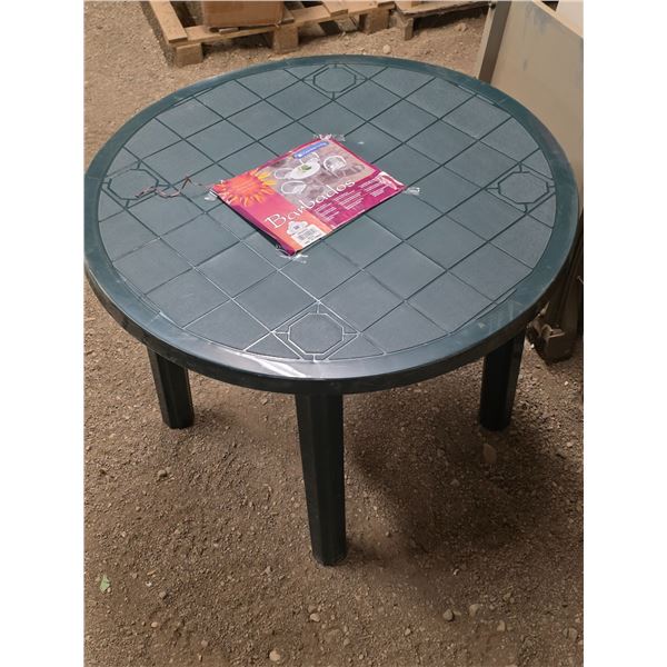 Plastic table 36"W