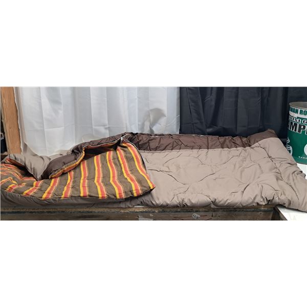 "sleeping bag"