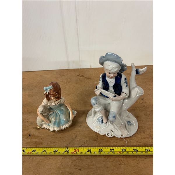 Two Antique Porcelain Décor
