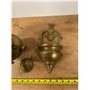 Image 4 : Brass Plated Teapot and wall Décor
