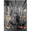 Image 3 : Lot of Vintage Kitchen Tools (Egg Beaters, Grater, and etc.)