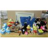 Image 1 : Lot of Stuffed Toys, Decorative Boxes, Bottle's Caps, etc.