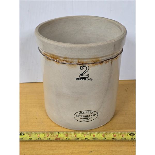 #2 Medalta crock- large crock- 11"H