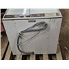 Image 5 : Vintage simplicity washer and dryer