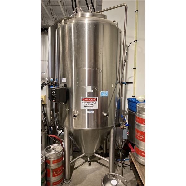 NSI NEWLANDS YT-10B 1000L CAPACITY JACKETED CONE BOTTOM STAINLESS STEEL FERMENTATION/MIXING TANK