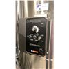 Image 5 : NSI NEWLANDS YT-10B 1000L CAPACITY JACKETED CONE BOTTOM STAINLESS STEEL FERMENTATION/MIXING TANK