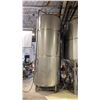 Image 3 : RIPLEY 60.BBL BB, 1860 GALLON CAPACITY STAINLESS STEEL  JACKETED BRITE TANK