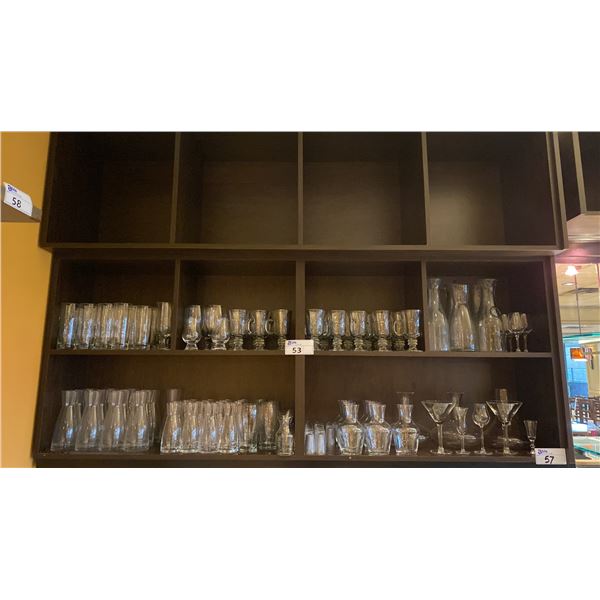 LARGE GROUP OF ASSORTED BAR GLASSES