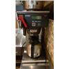 Image 2 : BUNN AXIOM-DV-TC COMMERCIAL COFFEE MAKER WITH 2 CARAFES & COFFEE FILTERS