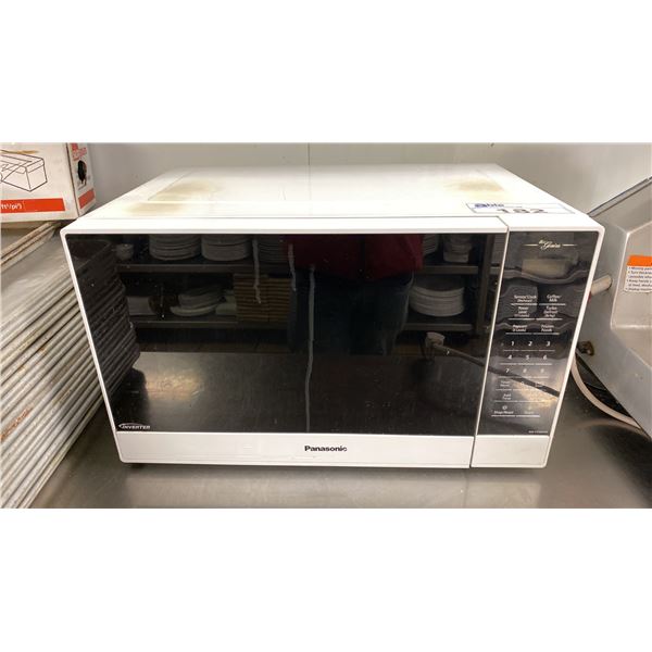 PANASONIC MICROWAVE OVEN