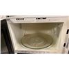 Image 3 : PANASONIC MICROWAVE OVEN