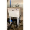 Image 1 : ELM UTILATUB MODEL 18 WASH TUB/SINK