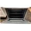 Image 3 : G.E WHITE 4 BURNER ELECTRIC STOVE