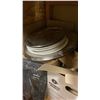 Image 4 : GROUP OF ASSORTED DISHWARE AND RESTAURANT ITEMS