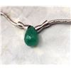 Image 7 : Briolette-Cut Emeralds & Delicate White Gold Ribbon Necklace