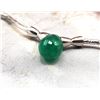 Image 8 : Briolette-Cut Emeralds & Delicate White Gold Ribbon Necklace