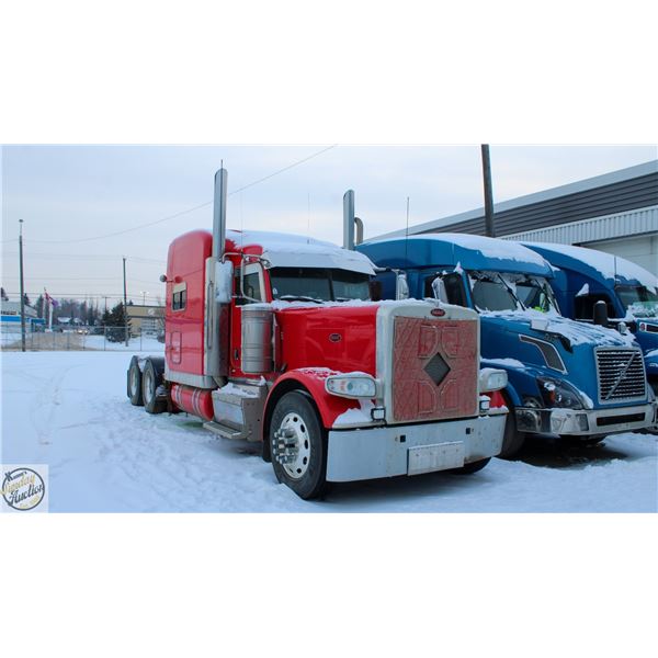 REPO: 2014 PETERBILT 389 TRACTOR "LONG NOSE"