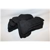 Image 1 : NEW REPACKAGED 9 MENS BLACK SOCKS